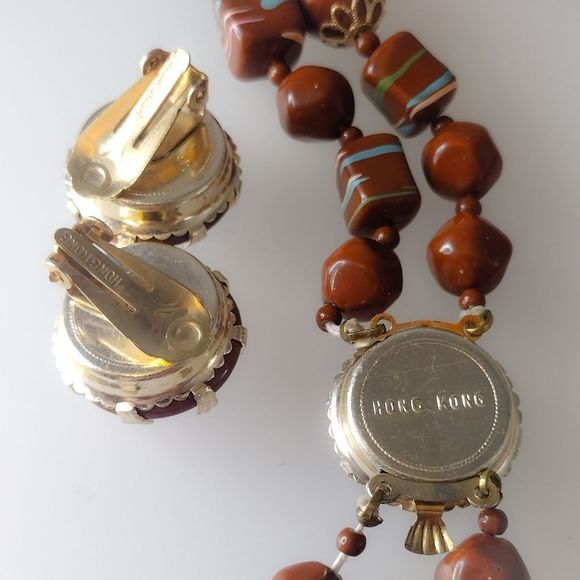 Vintage Mid-Century Chocolate Brown Candy Striped Double Strand Beaded Necklace - Picture 3 of 6